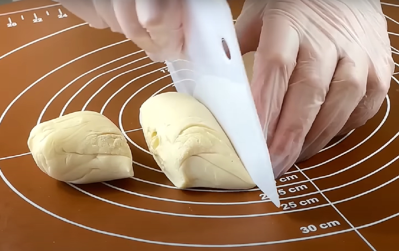 Янтики з сиром і м'ясом: рецепт смачної кримськотатарської закуски